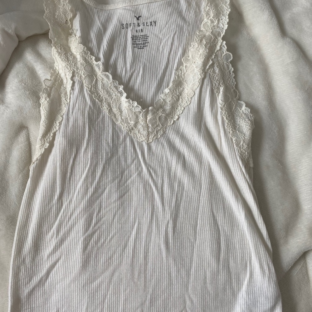 american eagle tank top